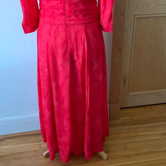 Red Hearts Long Dress, Size M - Picture 3 of 15